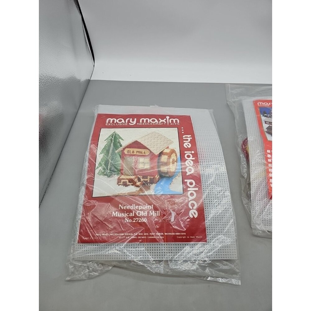 Vintage Mary Maxim Needlecraft Kit Musical Old‎ Mill No.27260 New